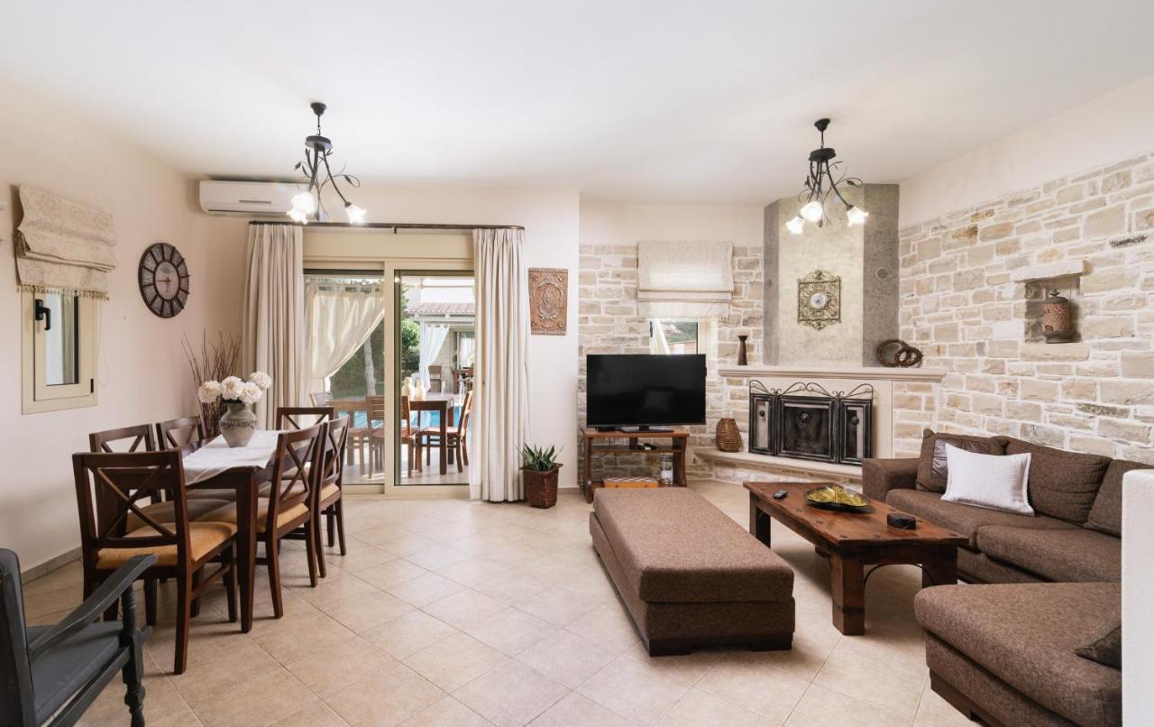 Villa Eleni 피치디아 외부 사진